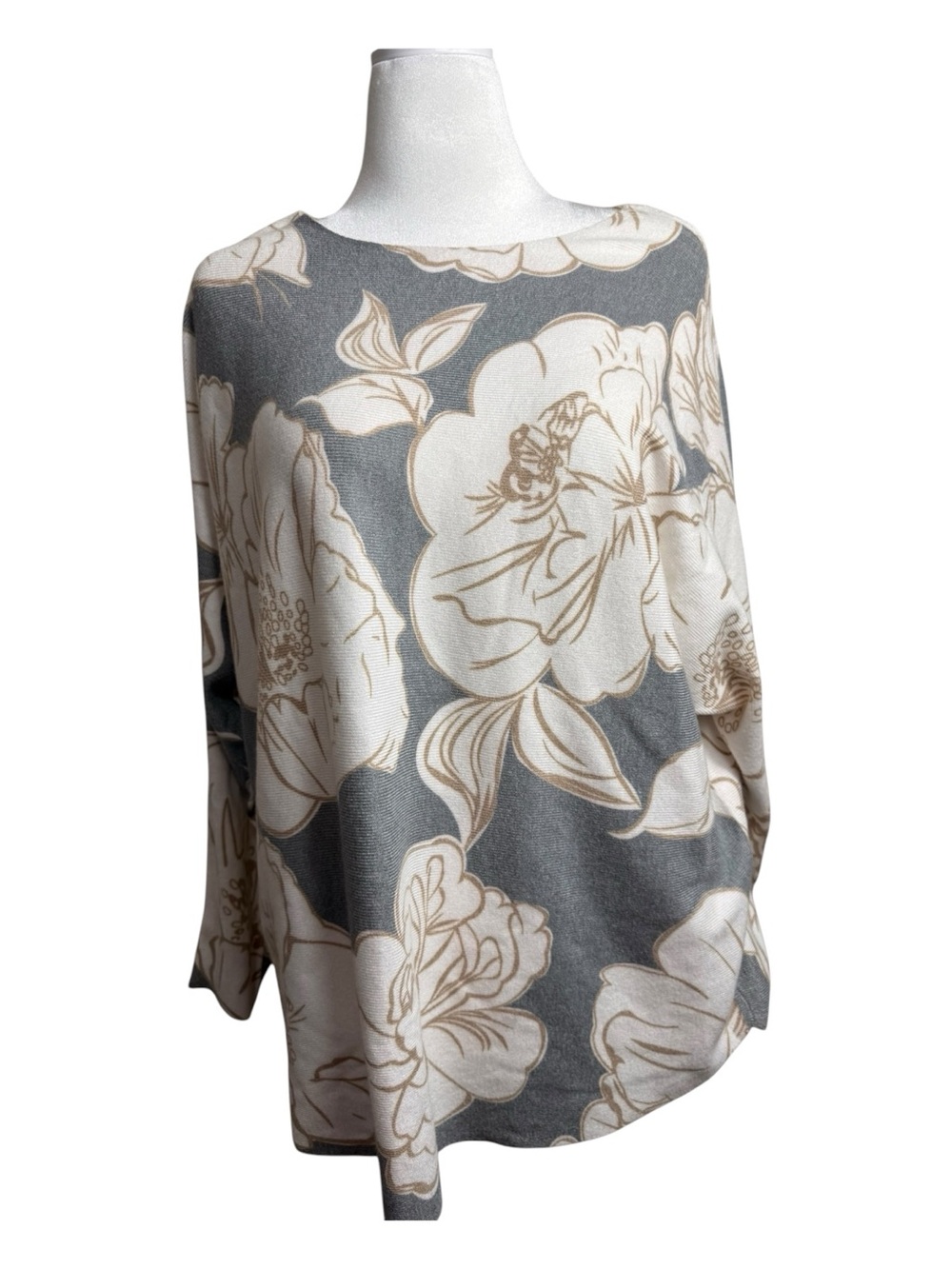 Anthropologie Sioni dolman sleeve Gray Sweater with Cream Floral Print size 1X